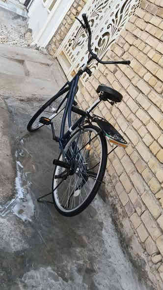 السلام عليكم بايسكل للبيع حجم 26 شركه فات كات بايسكل طالع من كرار ابو النقش باله موديل 21 سعر 150 وبي مجال مكاني نجف حي النداء , *********** رقم الاستفسار
