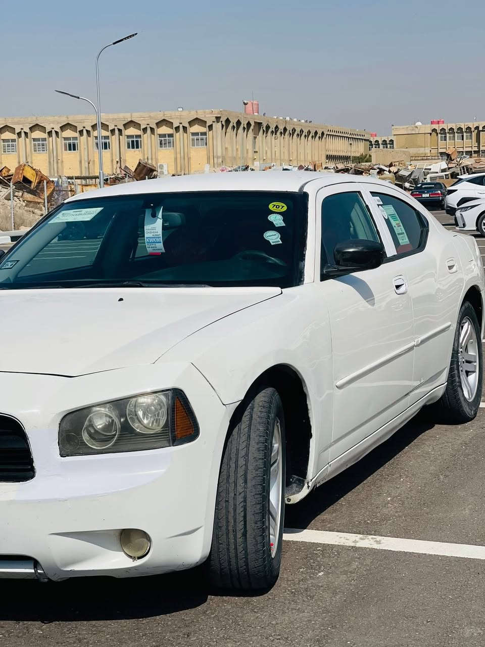 اللهم صلي على محمد وآل محمد
جارجر ٢٠١٠ أدوات أدوات أدوات بيها أرقام وسنوية طبق الاصل 
مكينة ٦سلندر جديدة
كير مكينه حدادية تبريد ثلج كله شغال 
لايتات زنون عالي ناصي 
دواخل جديده توني مدوشمها 
حدادية ٥٠٪؜
_________________________
السعر//٣٩وبيها مجال
المكان// البصرة
_________________________
***********
