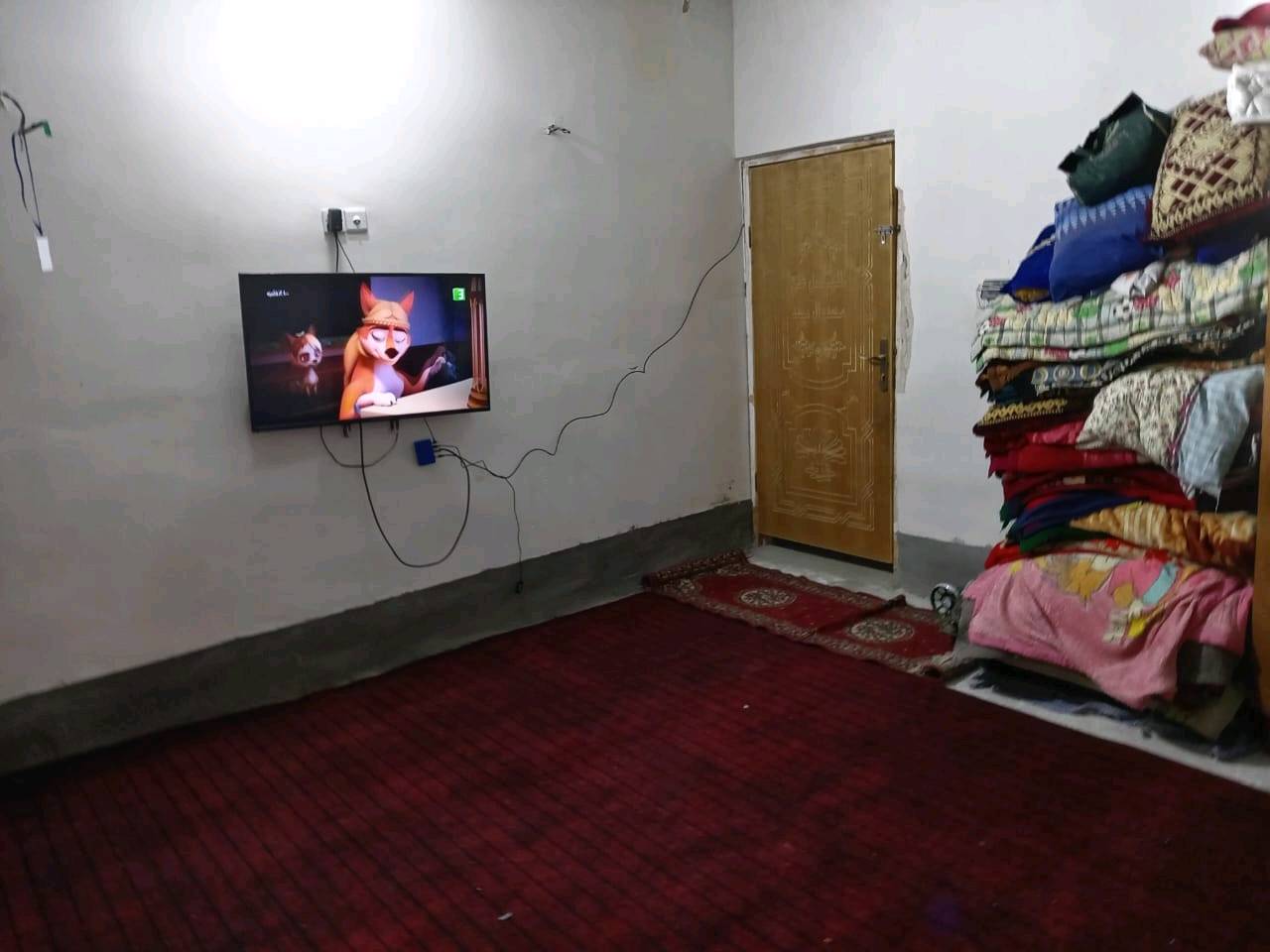 بيت بنصف السعر في حي السجاد خلف مرقد الحر سلام الله عليه
يعتبر فارغ جيب غراضك واكعد 
بيت ٥٠ متر في حي السجاد الاول بناء سنة ٢٠٢٢ طابقين 

السعر 35 مليون

سبب البيع بناء مستعجل عليه

طابو ٢٥ تحويل مباشر باسم المشتري
منطقة هادئة 

كل الخدمات متوفرة وديتم قرنصة فرع البيت

للتواصل ***********