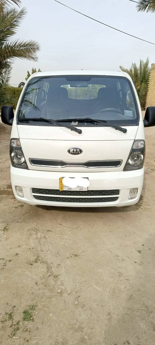 السلام عليكم كيا للبيع موديل 2016سياره كفاله عامه كير محرك تخم تاير حداديه جديده رقم بابل للستفسار على الرقم ***********
