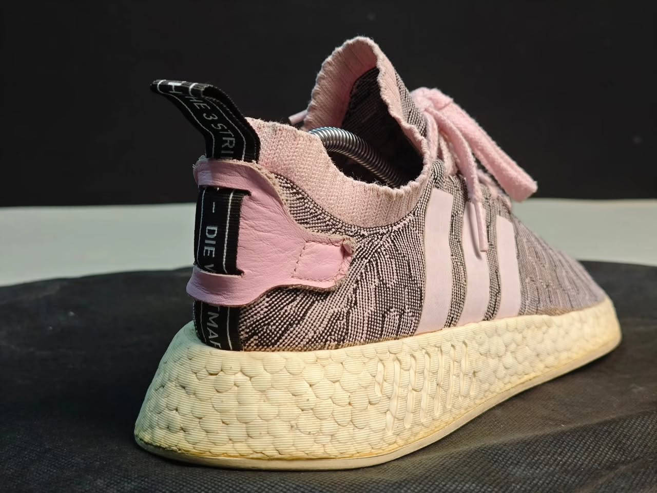 اديداس NMD 
قياس 42 
باله أوربي أصلي ( طبي ريشه ) 
توصيل لجميع محافظات العراق


**إذا كنت صاحب هذا الإعلان وتريد حذفه لأي سبب، رجاءا أرسل رسالة إلى الدعم الفني**