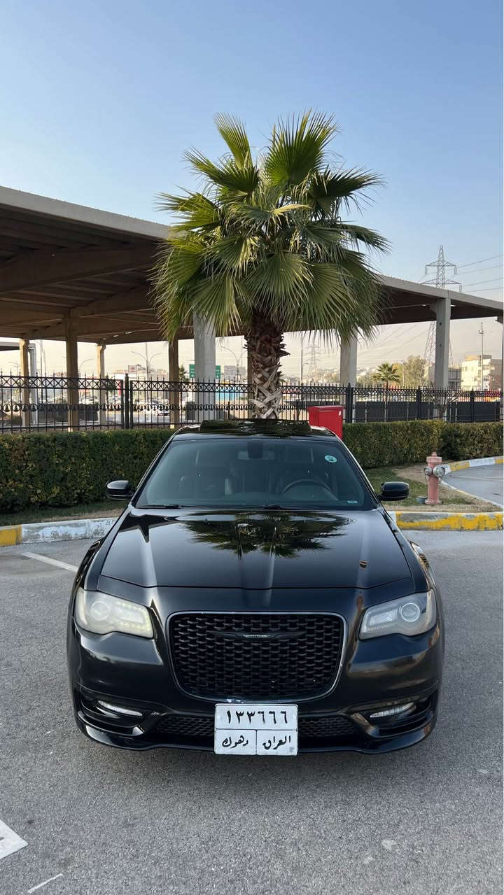 اول شي عليها غرامات تقريبا 17 ورقه انزل من سعر السيارة🔥💣
كرايسلر C300 فول مواصفات S موديل 2018✅
حادث السيارة 1 جملغ امامي بدون دواخل و ارباكات⚠️
مكان السيارة دهوك فقط للبيع ماشية 110 الف فقط🌍
مكفولة من (كير/محرك/تبريد/كهربائيات) وضع الشركه💯
سيارة باسمي وكالة او تحويل نفس اليوم انشاءلله سهلة🙏
برغي ممفتوح هيكل السيارة كلها بدون نقص و جاهزة👌🏻
سيارة وارد امريكي داخلة كلين بالعراق صار الحادث🥇

سعر السيارة 245$ ورقه ارامات تنزل من السعر يعني تقريبا يصير 228$ تريد نتعامل معاملة واتساب مفتوح💐
*********** دهوك, العراق
