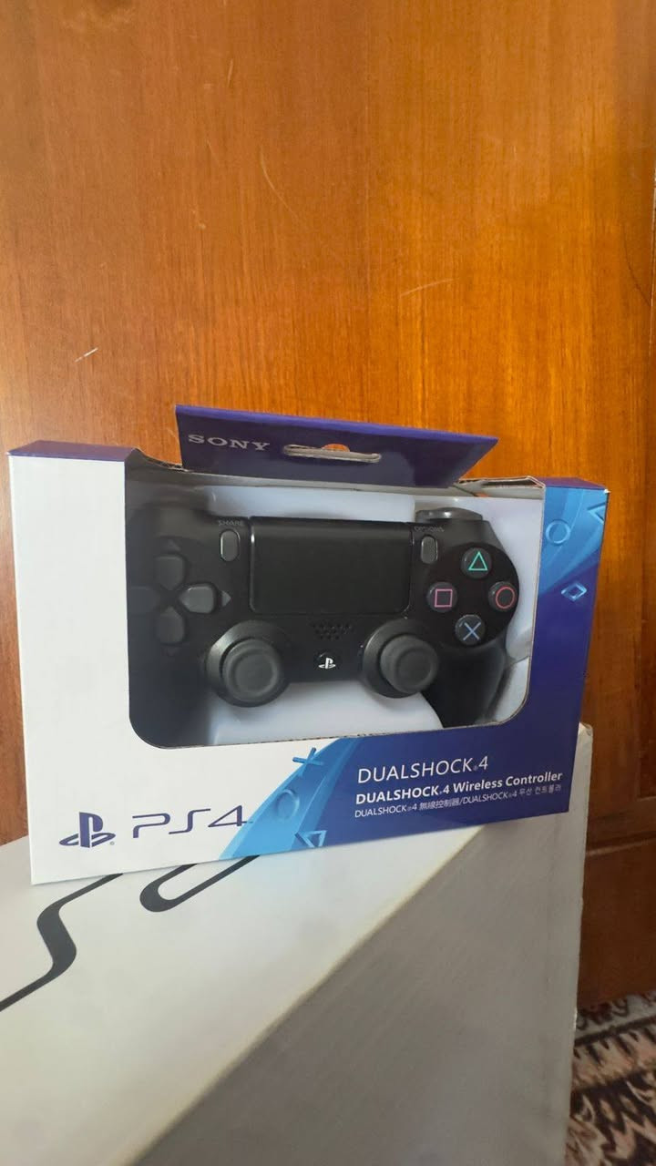 بلي 4 مهكر نظام 11 او تهكير داخلي(قرص) يعني لا فلاش ويتعبك ولا محوله او تعطل  او العاب كلش قويه
جوستكين او ملحقات او كارتونته نظافه فوول او بي العاب قويه انشارتد 4 او ذا لاست او ردزنت ايفل 7 وغيرهن
ناصريه او اكو توصيل سعر 300 او بي مجال للطيبين
***********
