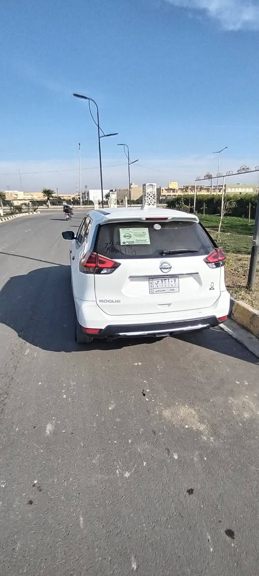 للبيع او مراوس سيارة ناصية ✅
نيسان روج موديل 2020
رقم بغداد مشروع وطني
مواصفات S
محرك ٢٥٠٠ دوش المرغوب
ماشيه ٧٥ ميل
ضرر بونيد فقط وبيها مكانين بسيطة بارد والباقي كفالة
كير. محرك. صدر. كله جديد شرط
السيارة جديدة و احلى من الصور ✅

السعر : ١٦٠ وبيها مجال قليل ✅
موبايل : ***********
