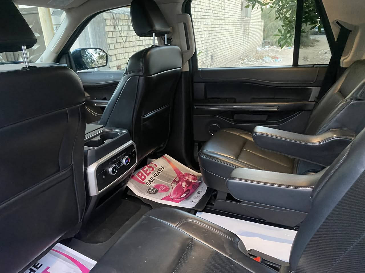 سلام عليكم فورد اكسبدشن ٢٠٢٣ قصيرة xlt ماشيه ٤٠ الف محرك ٣٦٠٠ تون تيربو كير ١٠ نمر رقم بغداد باسمي بجم بلادي بدون ايرباك بيها ٣ قطع صبغ مال الحادث فقط بيها نقص رادار امامي بس سعرها ٣٣ الف مكاني بغداد الدورة كشن جلد تبريد تدفئة بالكشنات والكشن الخلفي منفصل vip السيارة تو ويل وبيها هواي مواصفات بعد ***********
