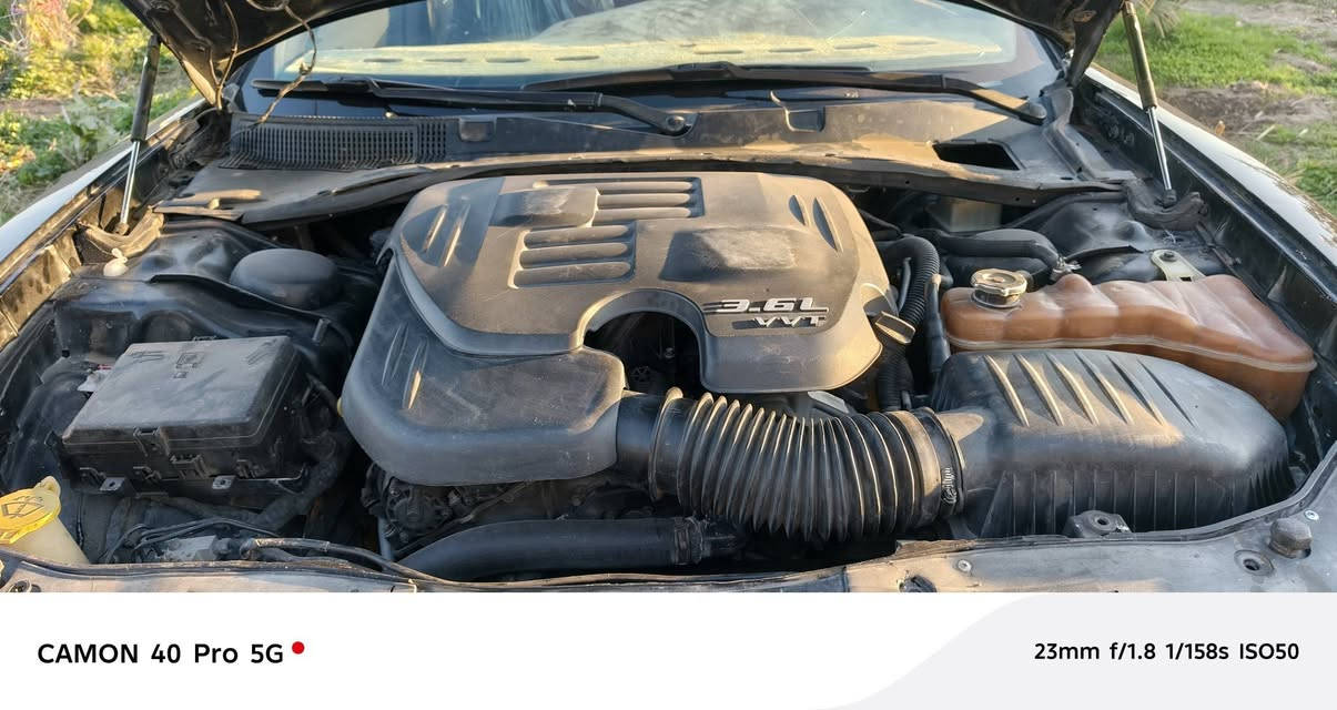 جارجر 2017اصل مكينه 3600 بوليسي مكينه وكير وحداده وتخم تاير ويل 18 تبريد تدفئه رقم بغداد سنوية 29 حادث بسيط بدون شواصي ولغد صبغ جاملغ وبنيد مراوس باوباما 
السعر 158
مكاني بصره مدينه 
***********
