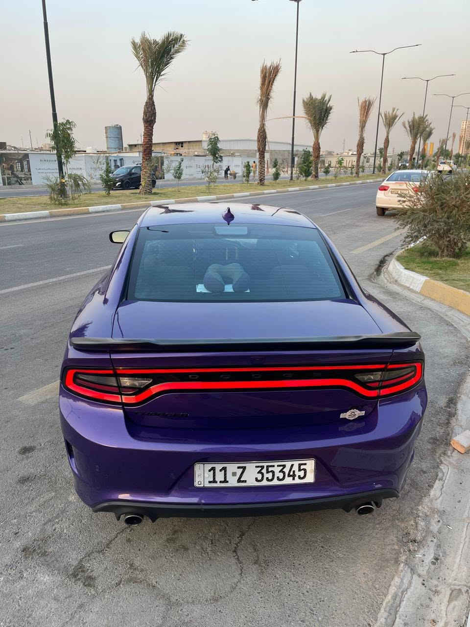 جارجر GT 2023 لون بنفسجي
ماشية 80 الف ميل 

مواصفات الGT شاشة جبيرة 
كراسي مخمل 
السيارة حادثها بنيد وجاملغ بيها تعديل بالشاصي 
مكان السيارة بغداد الدورة 
***********
