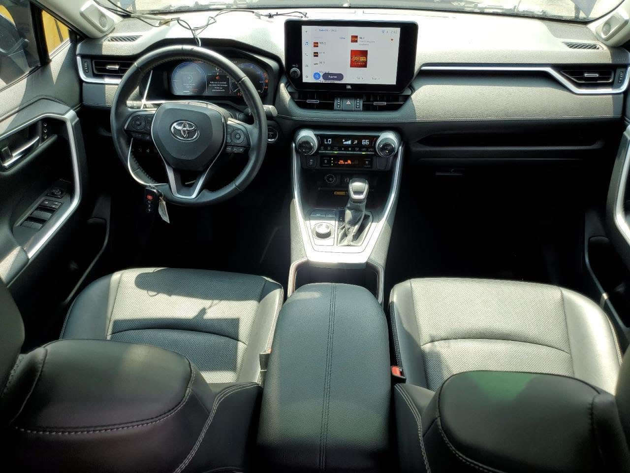 RAV4 لمتدد
23 مديل

نفس الصندوق بدون تبديل 

مرقمة بغداد 

مكان سيارة كرادة داخل 

تواصل وتساب فقط 

+964 774 638 0132
