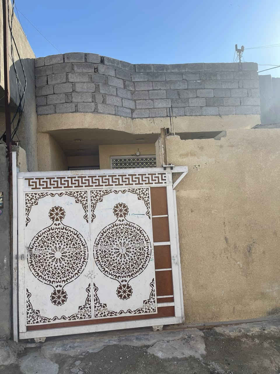 بيت البيع الراشدية 7نيسان حي الكوثر بلزراعي طابق واحد البناء طابوك الواجهه 5 النزال 20السعر 80 /***********
