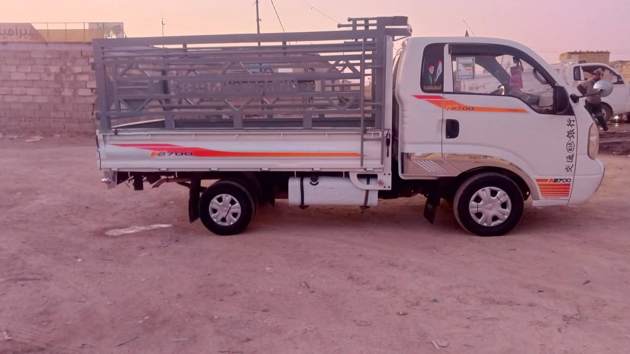 السلام عليكم سياره للبيع 2012 مكفوله كفاله عامه سنويه لل 28 سياره جاهزه مجزه حداديه تخم تاير كسن كلهء عله كفاله عامه رقمي العنوان سماوه رميثه ***********
