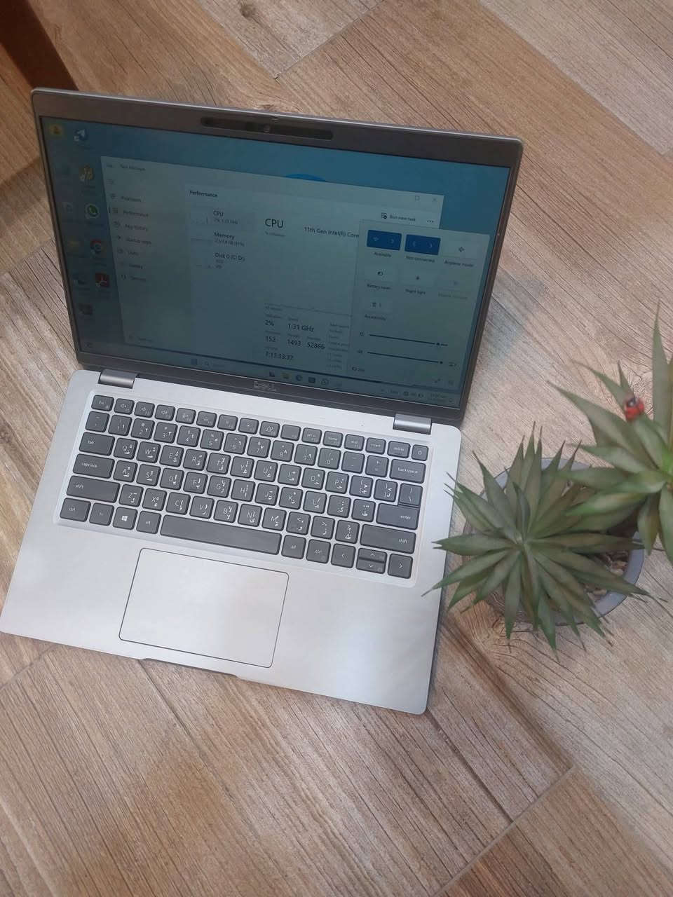 DELL 5420 Ci5 جيل الحادي عشر سلم خفيف الوزن سهل التنقل
. 
 السعر 345 الف مع التوصيل 
.
النظافة اخو الجديد وعل الفحص وين متريد 
مناسب للدراسة والبرامج المكتبية والطباعة والتصفح  نظافة عاليه جدا  
……………………
 المعالج Core i5 جيل الحادي عشر 
 ذاكرة الوصول العشوائي (الرام) 8 GB 
 التخزين( الهارد) SSD 256 GB  
 مقاس شاشة 14" انج دقة عالية FHD 
شاحنة Type c 
منفذ HDMI & TYPE C 
 كيبورد  عربي انكليزي
…………………………………


**إذا كنت صاحب هذا الإعلان وتريد حذفه لأي سبب، رجاءا أرسل رسالة إلى الدعم الفني**