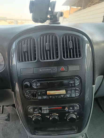 السلام عليكم ورحمة الله وبركاته للبيع سيارة نوع دوج كرفان ٢٠٠٧ السيارة فوول مواصفات أبواب كهرباء شفط تبريد ثلاث قطع ثلج مسجل سيدي بلادي دمام تحكم ستيرن جهتين مع كروز سرعة ٤دسك داخل جلد كشن كهرباء ٧ راكب سياحي سويج ريمونت الشركة ويل كب كروم تخم تاير جديد داخل جدا نضيف ماشية ١٠٢ رقم بغداد ألماني مشروع وطني سنوية جديدة رايدهة ٨٧ وبيهة مجال للطيبين ***********
