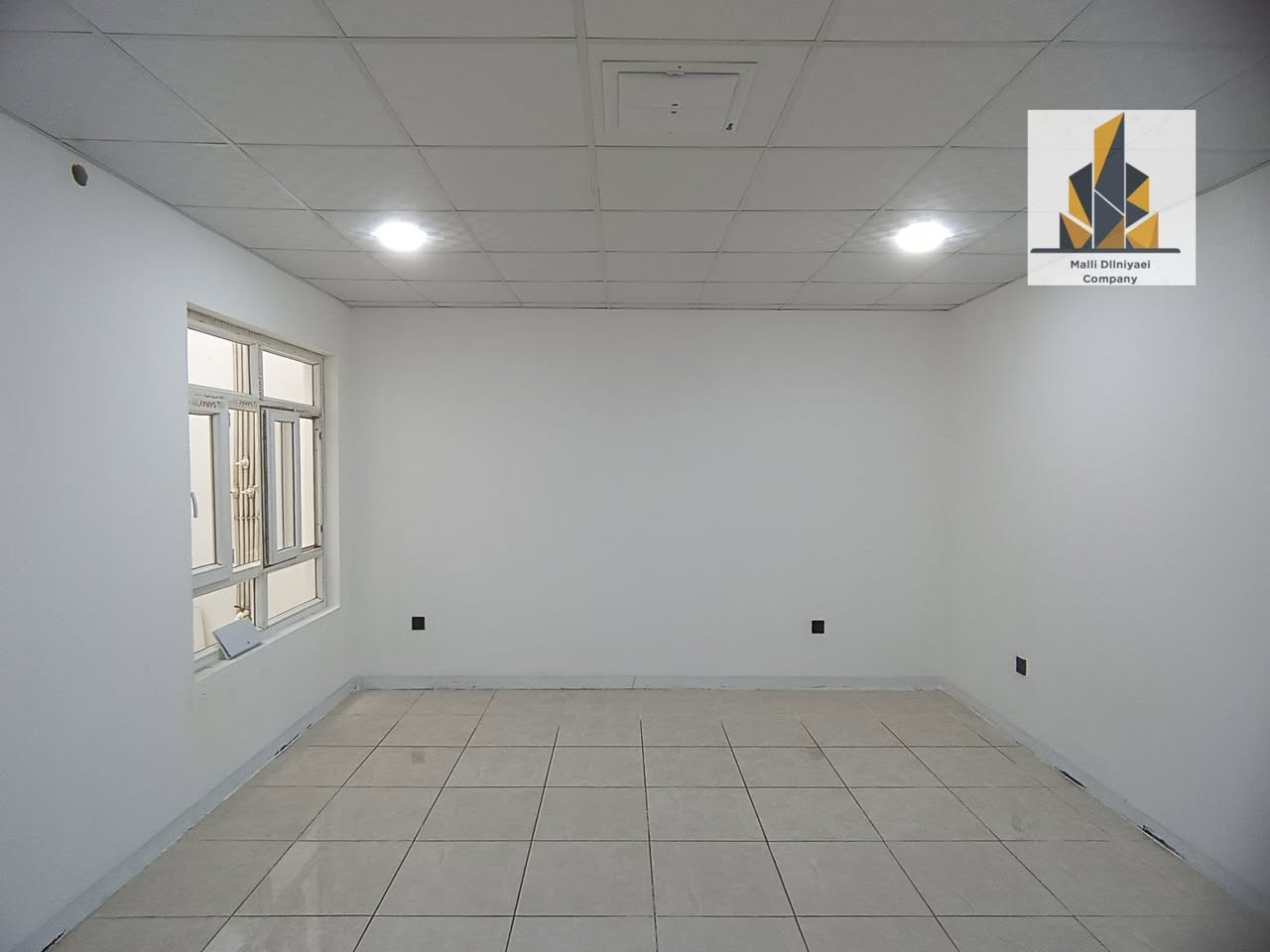 خانوو بۆ فرۆشتن ...
🚦 شوێن: سلێمانی- بەکرەجۆی تازە

♦️ڕووبەری 200 مەتر 
♦️خاوەندارێتی: تاپۆ
♦️ڕووی ڕۆژهەڵات
♦️پێکهاتووە لە قات و نیوێک: هۆڵ و میوان+ مەتبەخ+مساعد+ سێ ژووری نوستن+ مشتەمەلات + هەورەبان+ گەراج

 دار للبيع
📍العنوان: السليمانية - محلة بكرجو تازە

♦️مساحة ٢٠٠ متر
♦️السند : طابو ملك صرف
♦️واجهه للشرق
♦️البيت يحتوي على طابق و نصف:  استقبال و هول و مطبخ حار و بارد و ثلاث غرف نوم و صحيات و بيتونة و كراج...
 
للأستفسار والاتصال ««الفايبر + الواتساب»» :
***********

بۆ زانینی نرخەکەی کۆمێنت بنوسە بە نامە بۆت یەت...
🔻🔻🔻🔻🔻🔻🔻🔻🔻🔻🔻🔻🔻🔻
بۆ زانياری زیاتر سەردانی کۆمپانیای ماڵی دڵنیایی بکەن
لە سەرو ترافیکلایتی بەکرەجۆ
تەلاری مینا- بەرامبەر بەنزینخانەی بامۆک
 ...یا پەیوەندی بکەن لە ڕێگای ژمارەی واتساپ و ڤایبەر 📞: 
  ***********
  ***********
