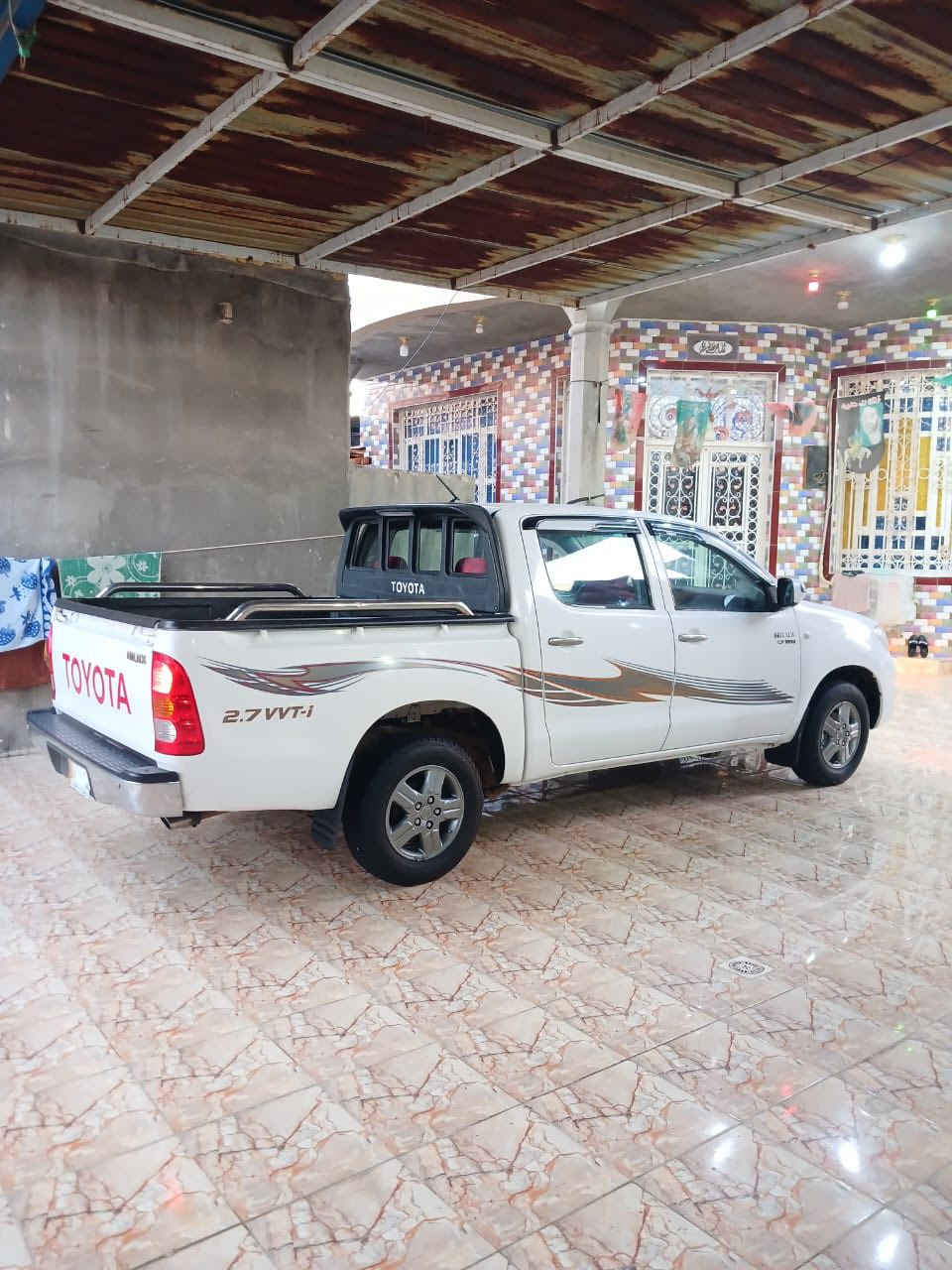 ياالله للبيع فلاونزه موديل 2011رقم ميسان تحويل ثاني يوم *********** مواصفات كير عادي مكفوله كفاله عامه ماعده الموشر بلصوره كويتي شاصي 19 قماره فابلون شركه مكينه مكفوله تخم تاير جديد حداديه 100% دوشمه ارضيه +دوشمه كشنات سياره جاهزه من الدعاميه للدعاميه 
البصره قضاء المدينه
