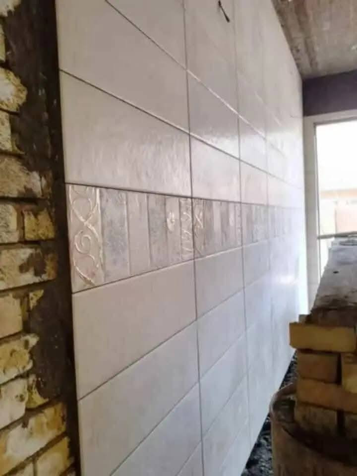 خلفه ارضيات جدران  كافه لارضيات وجدران سراميك بورسلين مرمر كرانيت كاشي بايات شتايكر الاتصال *********** تصل وتدلل سعار مناسبه بغداد الكرخ   كرسته وعمل
