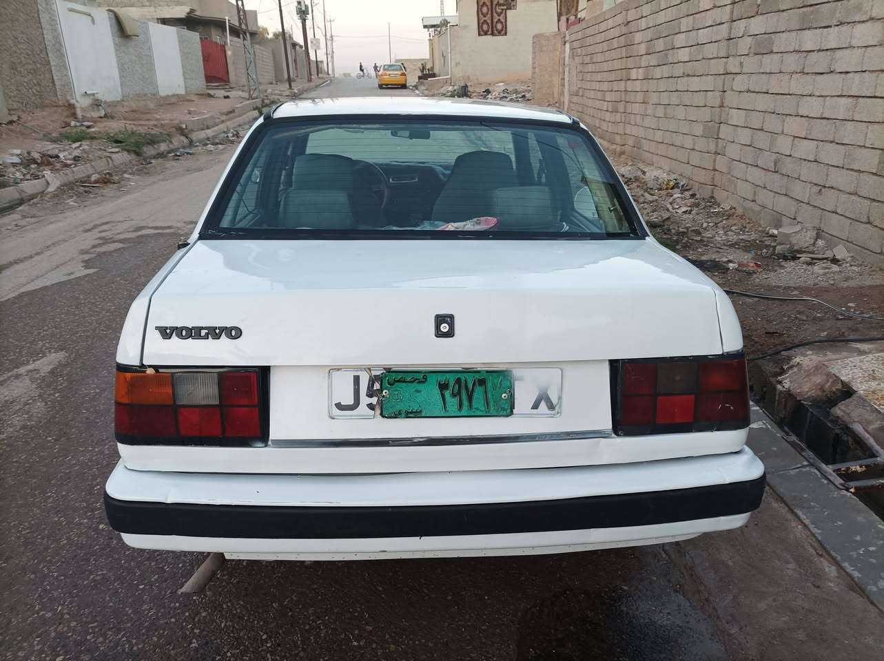 فالفو 440 للبيع بيها صبغ حزام سياره حلوا و جاهزة شرط الوكاله من الوكيل و التحويل من الشرعي بيها كابون بانزين  سنويه بيضه رقم اخضر فحص نينوى للتواصل اتصل على الرقم
***********
