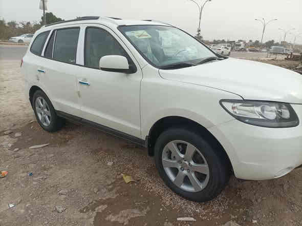 السلام عليكم سنتافي موديل ٢٠٠٧ جاهزه من كلشي السعر ١٣٠ وبيهه مجال ***********
