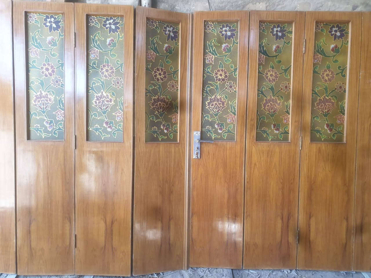 باب صاله سعر ١٠٠ الف
باب دفتريه سعر ١٠٠ الف
عنوان بابل
***********
