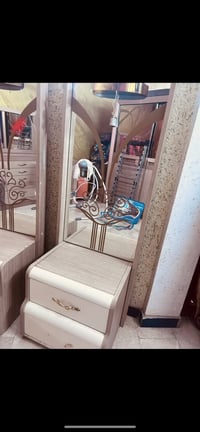 مجرات • غرفة نوم • بغداد البنوك