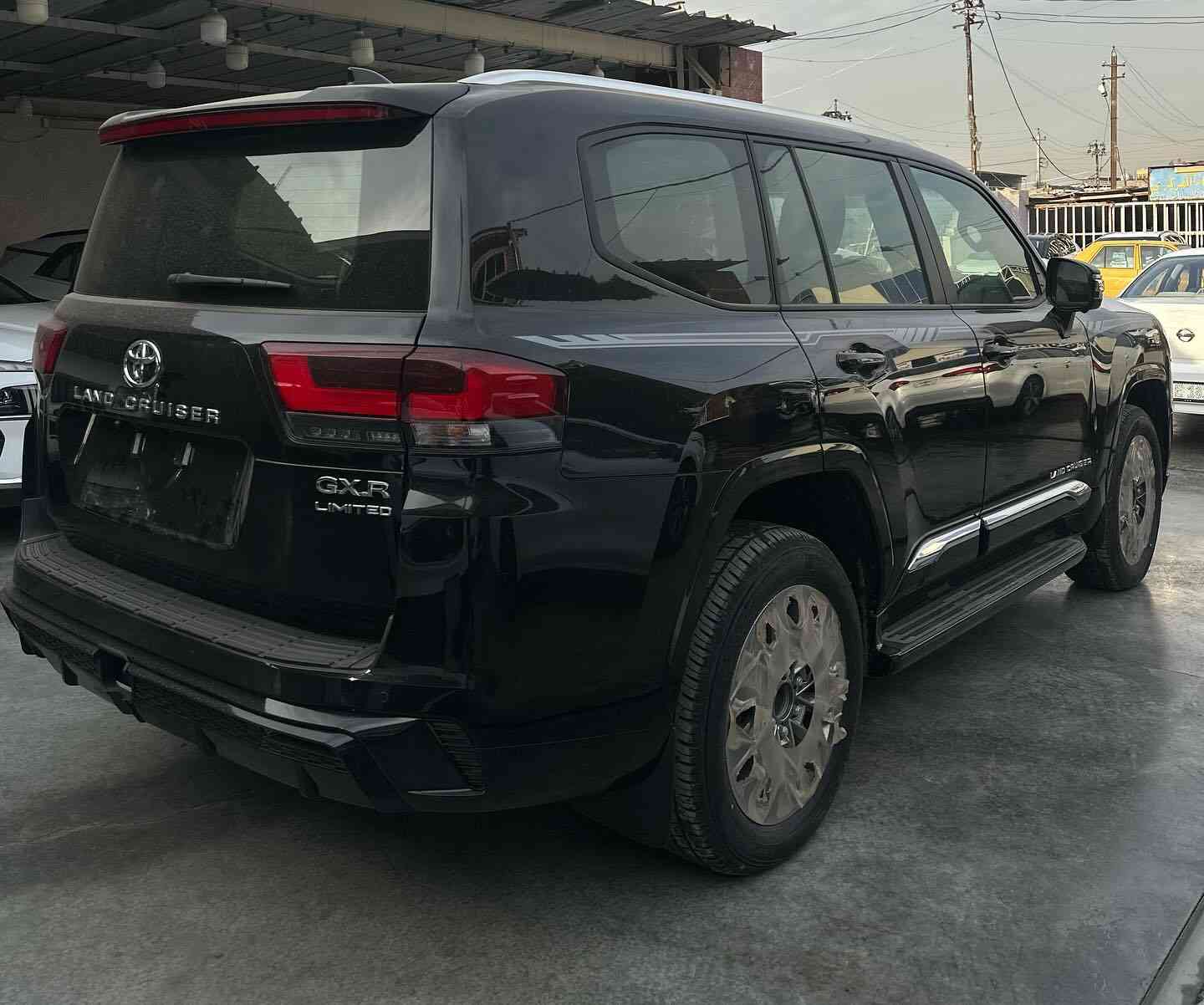 🚘 شركة السد العظيم لتجارة السيارات 
🚗شركه جمال الكرم لتجارة السيارات 
 وجهتك الأفضل لأقوى العروض! 

🔥 تشكيلة واسعة من السيارات الفاخرة متوفرة الآن بأسعار تنافسية! 🔥

🛑🛑نقد فقط 🛑🛑
🔹 اللكزز بجميع انواعة
‏🔹Land Cruiser GXR Limited 
(الوان ابيض الوان اسود موديل 2025)
‏🔹 Land Cruiser GXR Limited Twin Turbo 
(الون ابيض الوان اسود موديل 2025)
‏🔹 Land Cruiser GXR Limited Twin Turbo Black
(الون ابيض الون اسود موديل 2025) 
‏🔹 Land Cruiser VX Limited
(الون ابيض ألون اسود موديل 2025-2024)
‏🔹 Nissan Patrol 
(الون اسود الون ابيض موديل2026 -2025-2024)
تتوفر لدنيا VX و VXR تنفس طبيعي او Twin Turbo
✅ سيارات أصلية (بريم) وليست شركات!
✅ متوفرة بكميات كبيرة، مرقمة أو بدون رقم!
✅ أسعار لا تُنافس – اختاروا المكان الصحيح!

شركة السدّ العظيم لتجارة السيارات 
العنوان: بغداد، مجمع معارض البياع، الشارع الرئيسي

شركة جمال الكرم لتجارة السيارات 
الفرع الثاني؛بغداد اليوسفية الخط سريع الدولي 
📞 للاستفسار:
📲 محمد: ***********
📲 محمد: ***********

#لاندكروزر #لاند_كروزر #لاندكروزر2022 #لاندكروز #لاندكروزر_البحرين #لاندكروزر_الجديد #لاندكروزر❤ #لاندكروز2025 #لاندكروزر❤️ #لاندكروز #لاندكلوزر_تحدي_رملةه_الربع_الخالي_عاشق_التيوتا_الفزعةه_تطعيس #لاندكروزر❤️ #لاندكروزر #لاندكروزر❤️ #لاندكروز #لاندكروز #لاندكروزر_قديم #لاندكروزر_2017 #لاندكروزر_البحرين #لاندكروزر_2016 #لاندكروزر_2007 #لاندكروزر_2022 #لاندكروزر_2009 #لاندكروزر٢٠٢٢ #لاندكروزر_2023 #لاندكروزرgxr #لاندكروزرالبحرين
