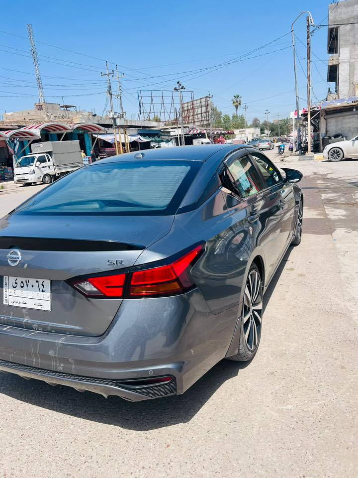 السيارة : نيسان التيما 2022

الفئة SR  فول فول 1/1

  

سيارة مرقمة وجاهزة بدون نواقص

رقم بغداد  

المحرك : 2500

المواصفات فول (SR)

-بصمة و بصمة ابواب

-تشغيل عن بعد 

-اوتو هولد 

-رادار امامي قيادة ذاتية تفاعلي مع شارع تحديد مسار

-رادار خلفي

 -رادار جانبي 

- نقاط عمياء 

-لايت زينون بلادي 

- حساسات خلفي اوتو ستوب 

‏- ‎كشنات جلد + كهربائي 

‏-شاشة  (Apple car play +Usp+Aux)

-نظام GPS (بوصله)

-كامرة خلفية

‏- ‎شفتات ستيرن

‏- ‎ويل كب

 حادث بنيد وجاملغ صبغ بدون دواخل  مثل مموضحات بالصور خفيفه كلش

سيارة المحرك والكير  رادار حجر بئة بلادي بلادي كلها بشرط فحص/// السعر /// 145 بيها مجال للشراي

للاستفسار الاتصال على الرقم 

*********** اتصال

*********** واتساب
