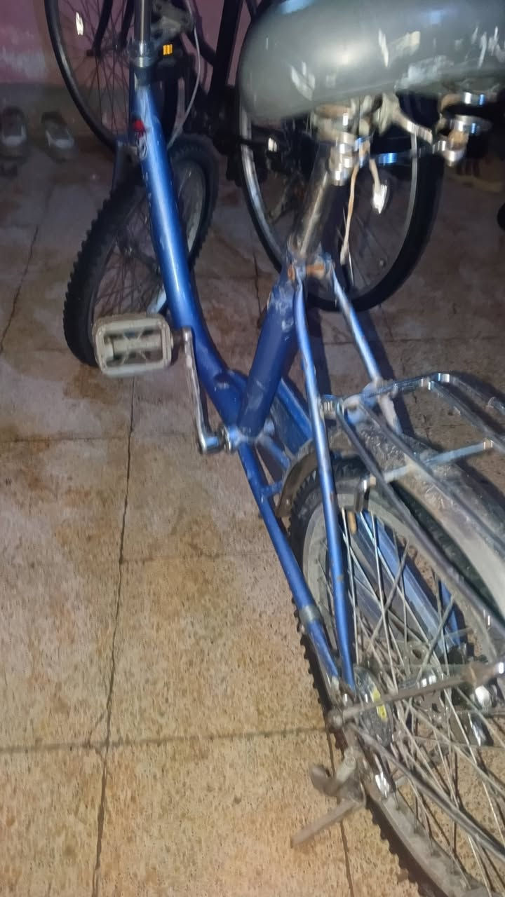 سلام عليكم
الحلال للبيع باسكل عبد الحليم تكسي حجم 20 الباسكل مال حاويه الباسكل نضيف غراضو كامله طفاريات وبريك كدام الباسكل كلشي مامبدل بيه الباسكل سعرو 45 وبي مجال خاص او رقمي ***********
