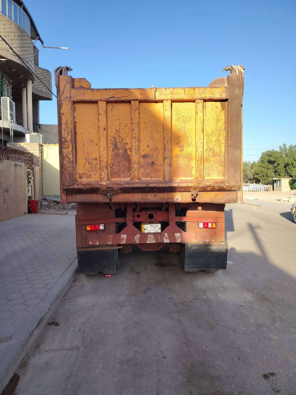 سلام عليكم أقجم للبيع موديل ٨٠ قماره بلاديه ماعده البجم كير ١١١ مكينه ٨١ لاتنقيص ولا تبخير مجموعه جي اف رقم ذي قار بأسمي سياره حلوه وجاهزه... رقم راعي سياره ***********
