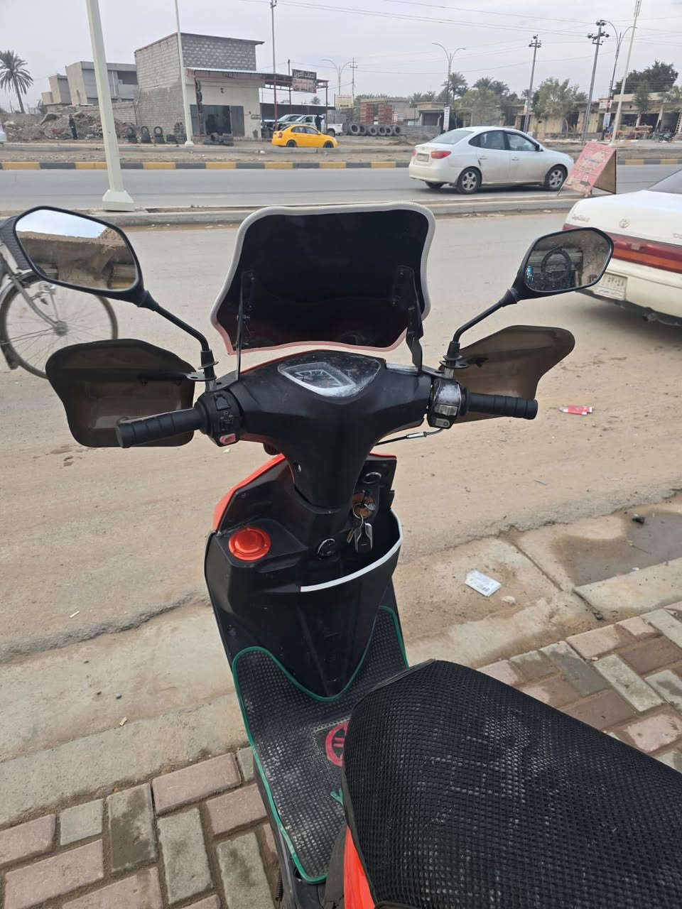 سلام عليكم
ماكس اف اس موديل ٢٠٢١
محرك ياباني
تشغيل عن بعد
كهربائيات من الدعاميه لدعاميه كله شغاله
صالنه اف ام
محرك بلادي
دراجه مفوله مواصفات
سعر 675وبيهه مجال بصيط
***********
