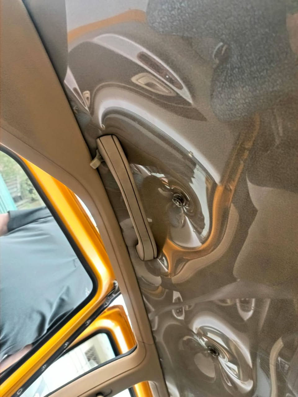 السلام عليكم بيجو بارص للبيع مديل2018مكينه بيها تنقيص وباب الجانب الايمن بيه تكحيل  سياره مدوشمه تخم تاير مشدودلها مضمونه غاز جديد مصارلها شهر صدر جديد مكانها بغداد ***********
