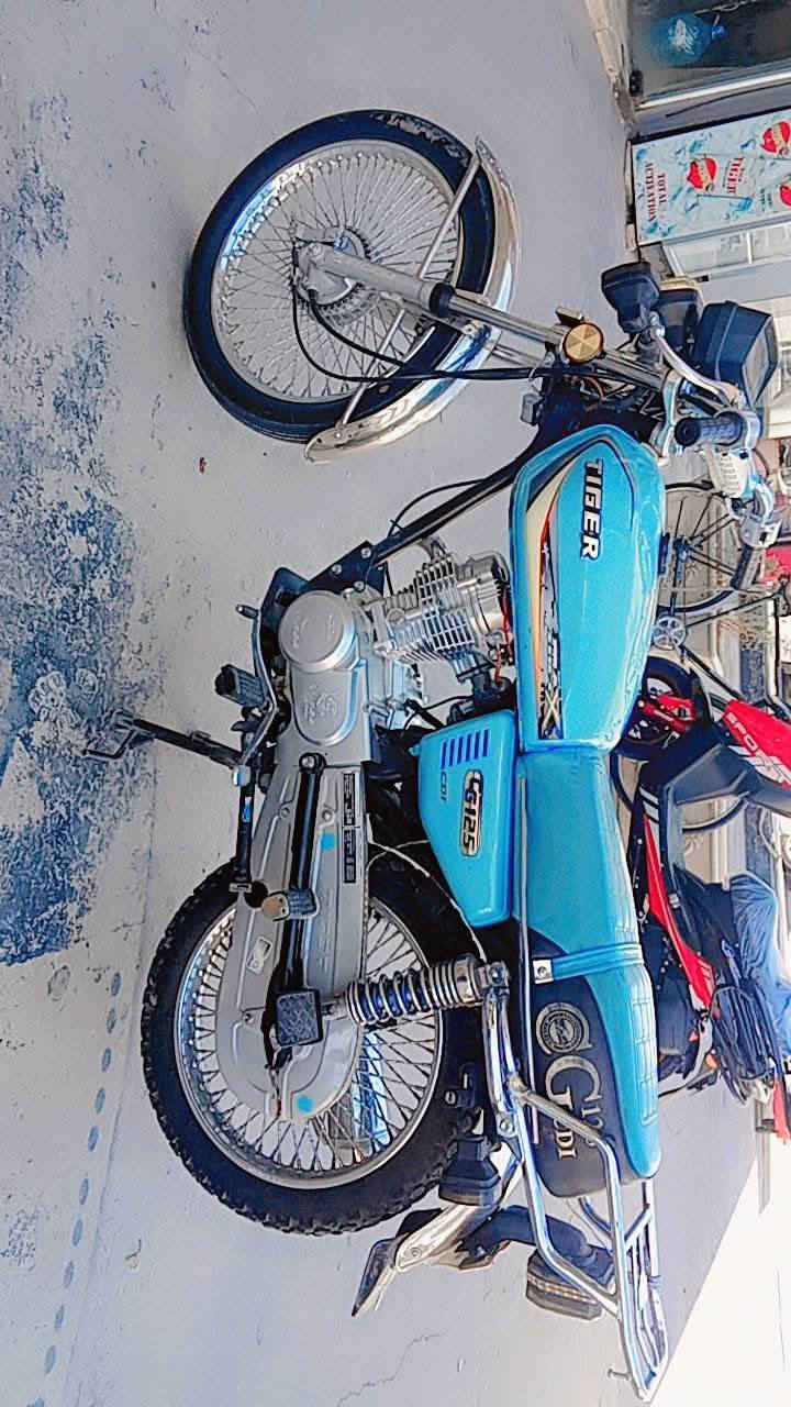 تايكر م23 منفيس موجود دشبول الكتروني كلة شغال سعر 500بي مجال


**إذا كنت صاحب هذا الإعلان وتريد حذفه لأي سبب، رجاءا أرسل رسالة إلى الدعم الفني**