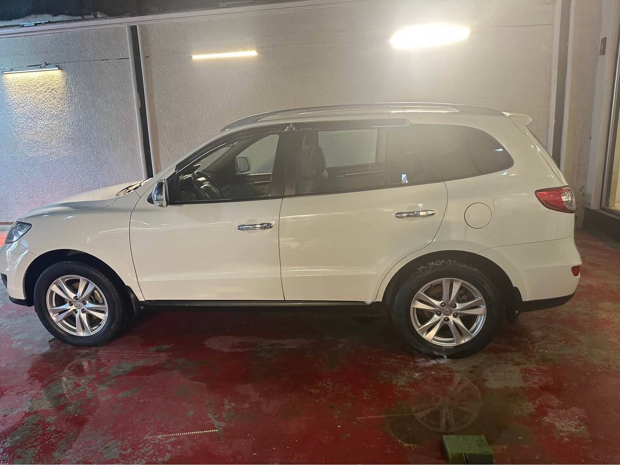 سنتافي 2012 خليجي 6 سلندر 7 راكب 3 قطع تبريد رقم بغداد مواصفات شركه فورويل بيها نص باب صبغ بدون ضرر ومعجون سونار بيها للمراوس اونقدا مكان ديالى او بغداد *********** سعر 155 وبيعا مجال بغداد, العراق
