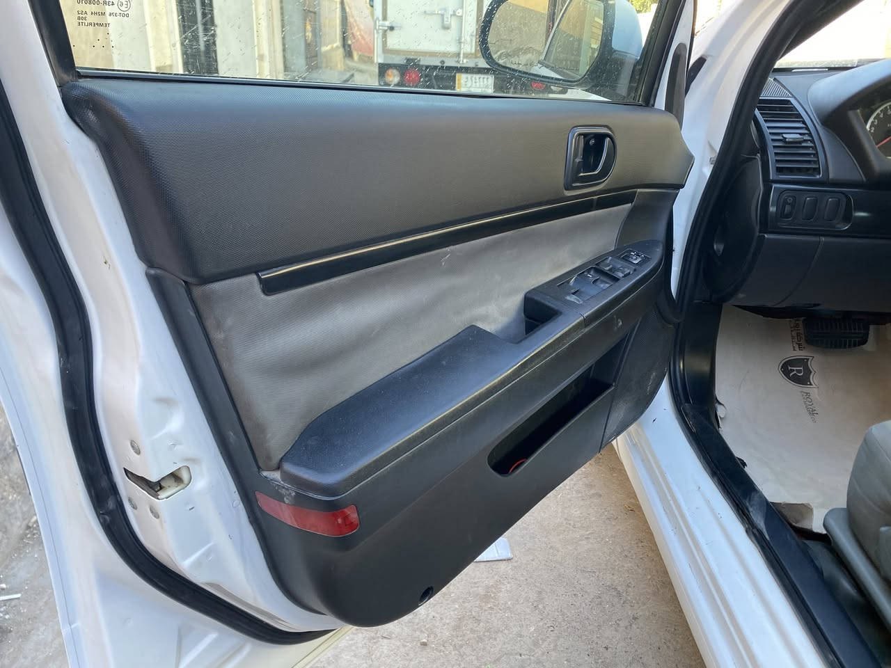 سلام عليكم ميسيبوشي كلنت موديل 2011بسم شريكت لقواس ماعليه حجز سياره جديده كير مكينه تبريد كهرباءيات صدر كله مكفول ابيع واقع حال رقم الماني سنويه عضم مكان بغداد سعره 50 🙏***********
