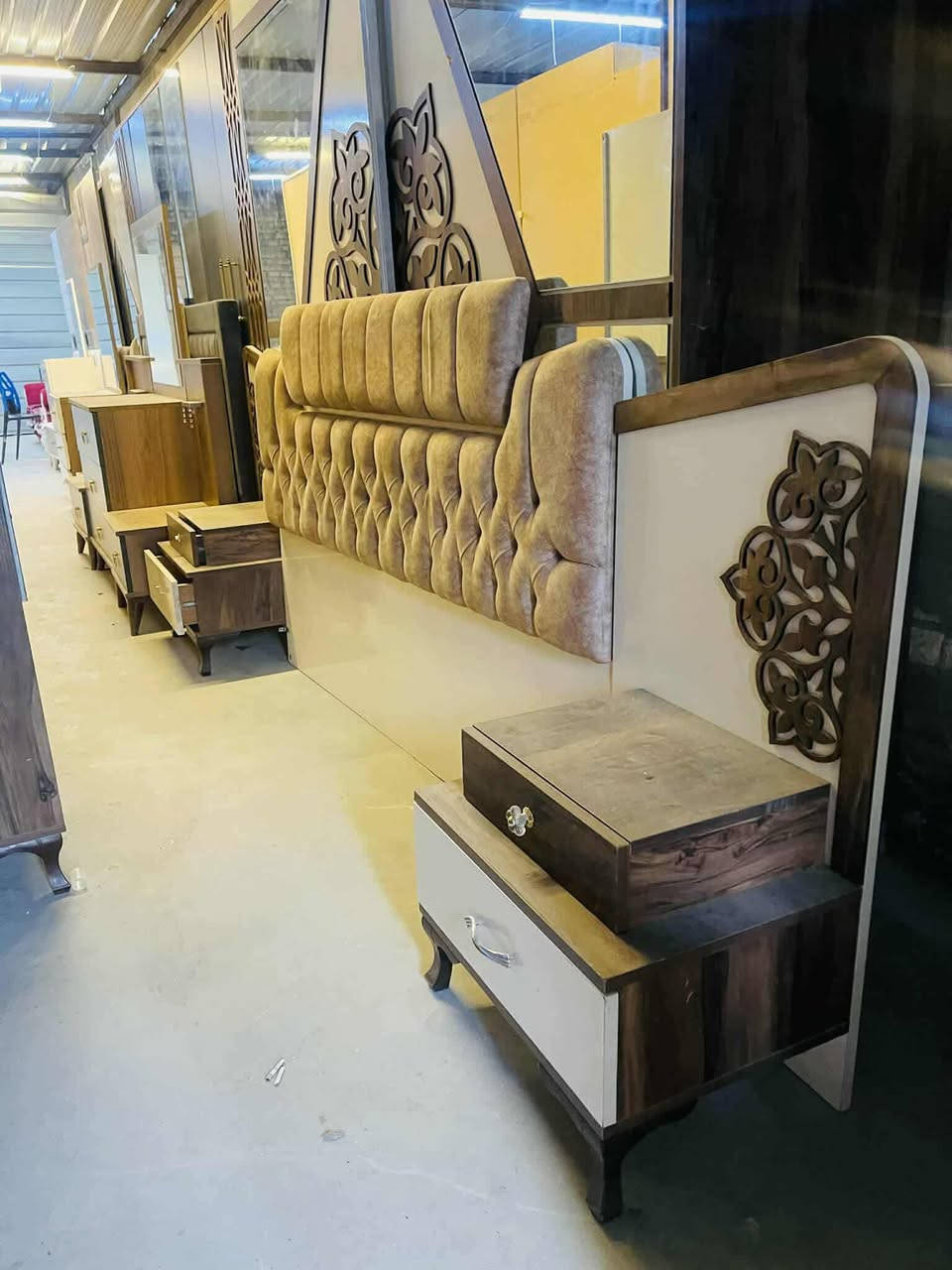 غرفه ترڪي مستخدم 🇹🇷
5قطع 
نضافه 85\💯
نضام سلايت  💢
السعر 400💸
مع شد🪛 ونقل 🚚  مجاني  داخل بغداد  محافظات بكروه


**إذا كنت صاحب هذا الإعلان وتريد حذفه لأي سبب، رجاءا أرسل رسالة إلى الدعم الفني**