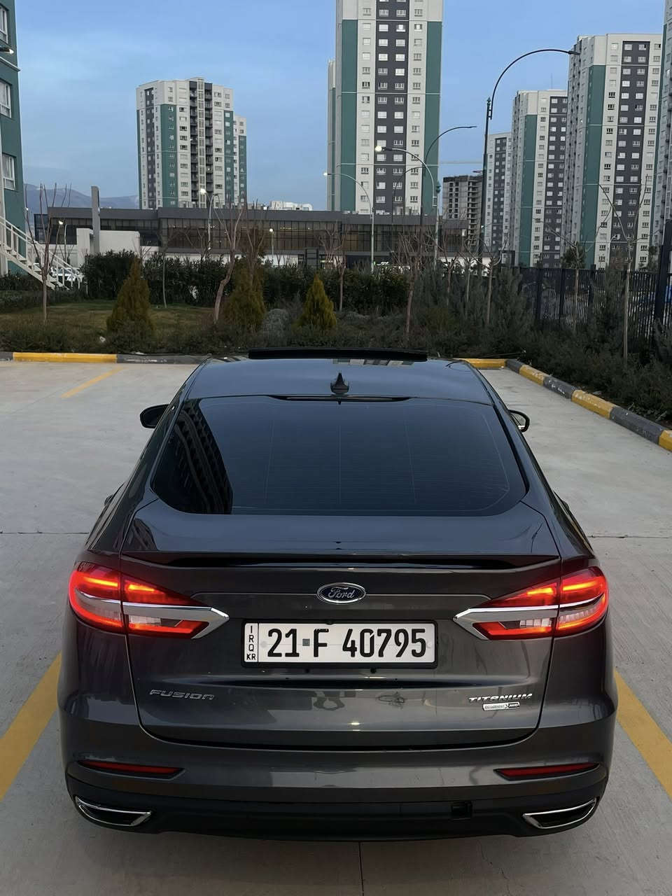 الي يدور شي نظيف و كفالة عامة 👇🏻
فورد فیوجن تیتانیوم مودیل ٢٠١٩ 

واحد ع واحد

اللون المرغوب المميز ( نفطي میتالیک )

ماشیة ٥٢ الف میل ( ٨٣ الف کیلو ) زیرو ماشااللە و قابل للزياده 

موديل : 2019

حجم المحرك : 2.0 L  تیربو ( 4,سلندر ) ٢٤٥ حصان

المواصفات : تیتانیوم واحد علي واحد و اعلي فئة

بصمة ابواب

بصمة تشغيل

سلاید

تشغیل عن بعد

اوتو بريك : Auto Stop‎

رادار امامي (تحديد مسار)

رادار جانبي (نقاط عمياء)

رادار خلفي (التحذير من الاصطدام)

حساسات خلفي

مرایا تدفئة و ضد الفول

نظام : Sport

تحكمات ستيرن

شفتات ستيرن

كشنات كهربائي

كشنات جلد

کشنات خزن و مساج

کشنات تدفئة و تبرید

هيتر ستيرن 

تبريد لمس

شاشه كبيره و نظام صوت من شرکة سوني ١٦ صماعات

لايتات ليد وعدسة زينون بلادي

بروجكترات ضباب بلادي 

بكلايتات LED

ويل 19 كروم مال تیتانیوم

نظام خرائط GPS

نظام  apple car play و Android auto

وبعد هواية مواصفات …

السيارة كفالة عامة و حادثها باب سائق و مرجع بلادي بنفس لون بدون صبغ

بنید سرقة بدون حادث بدون ارباکات

رقم سليمانية

تحويل غرامة كلها بشرط و سیارة باسمي

سنوية الحد 2028 جديدة

السيارة كلش نظيفة  و بعد احلى من الصور

السيارة اني مستوردها على ايدي و مال بيت 

دينار واحد مابيها مصرف 

تجي تشغل و تطلع

مكانها سليمانية

السعرها ١٥٠ ورقة و بیها مجال

اتصل و تدلل 

***********
