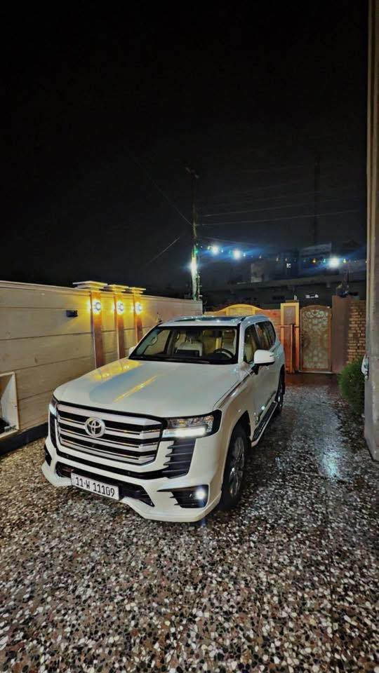 السلام عليكم
لاندكروزر Gx-R

موديل 24

رقم بغداد

ماشيه12الف

تنفس طبيعيه 

كفاله عامه من الشخط 

مكاني بغداد

السعر تصل وتدلل ***********
