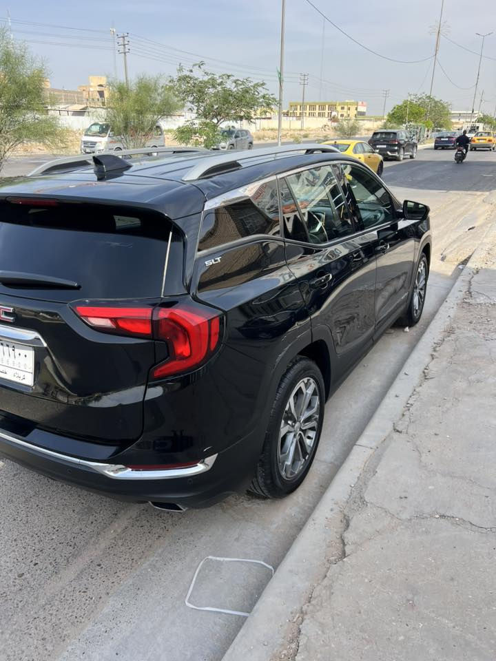 السلام عليكم
موديل 19
فول عدا الفتحة
بيها طخات بدون دواخل ابيع حزام 

كير مكينة حدادية تبريد مكفول 
120 وبيها مجال 
*********** كربلاء
