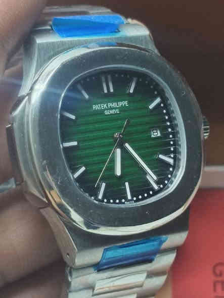 باتك فيلب بطارية فئة ماستر كوالتي ماكنة ايبسون ياباني اصلي اوماكس ضمان سنتين مكاني الشعب ٤٥الف ***********
