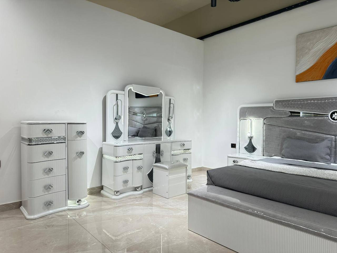 توفر لدى #الجذع_مول غرفة نوم دالاس 10 قطع تركي درجة اولى 

🔴 يوجد بيع بالنقد و التقسيط ( ماستر رافدين حصراً ) .....

عنوان الفرع الاول #الجذع_مول :- كربلاء المقدسة _ الحسينية _ العطيشي مقابل حي الصناعي

عنوان الفرع الثاني #معرض_الأمير :- كربلاء المقدسة _الحسينية_ قرب سيطرة ٥٧

📞 للإتصال :-
     ***********
     ***********
