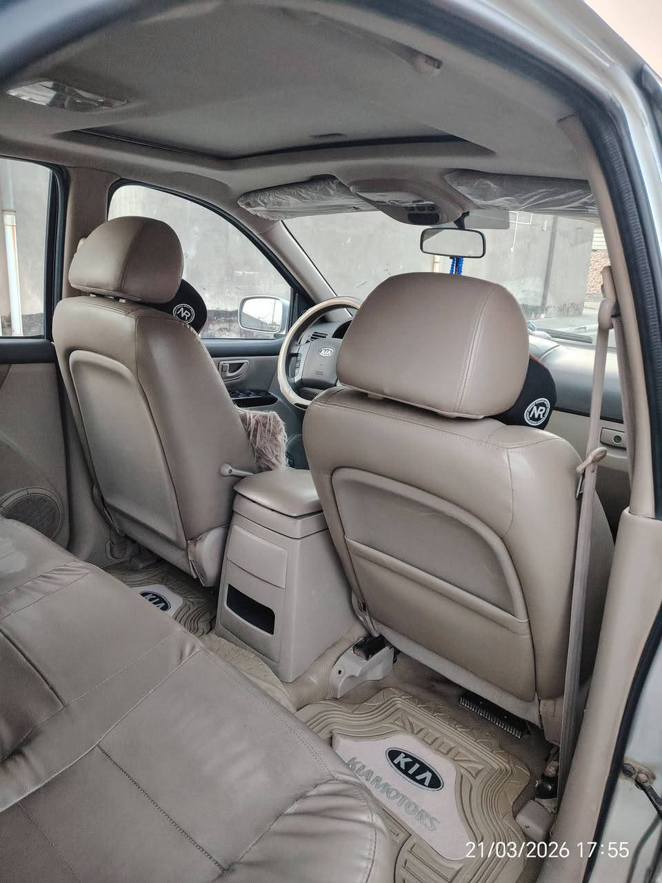 الهم صلي على محمد وعلى ال محمد
السعر 130 وبيها مجال
للبيع فقط كيا سورنتو موديل 2009
كيلو متر 168
رقم بصره دولي 
تحويل بكل المحافظات سنويه جديده 2030
فور ويل دفع رباعي
وارد خليجي سياره فول موصفات للخير واحد على واحد 
مكينه وكير 6 سلندر 
7 راكب 
تبريد شغال 
حداديه جديده توه منفوضه
تخم تاير جديد كهربائيات فول كله شغاله 
السياره جاهزه للأخير
العنوان بصره قضاء آلمدينه
*********** مراسله واتساب فقط ✅
