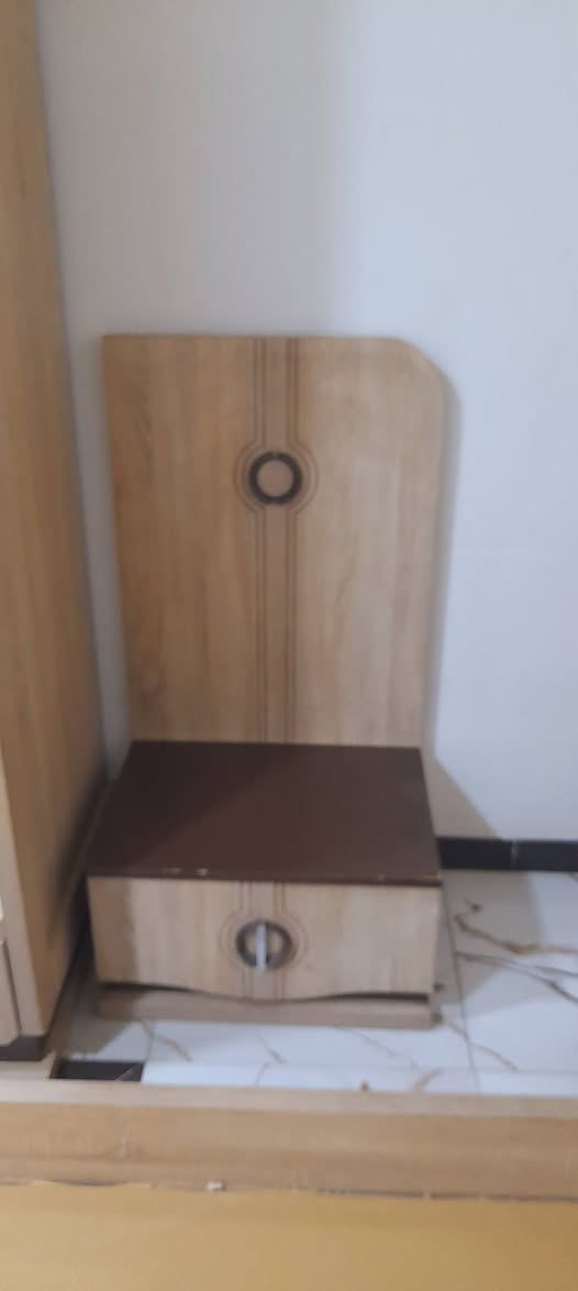 السلام عليكم اخشاب بسعر مناسب 
***********

