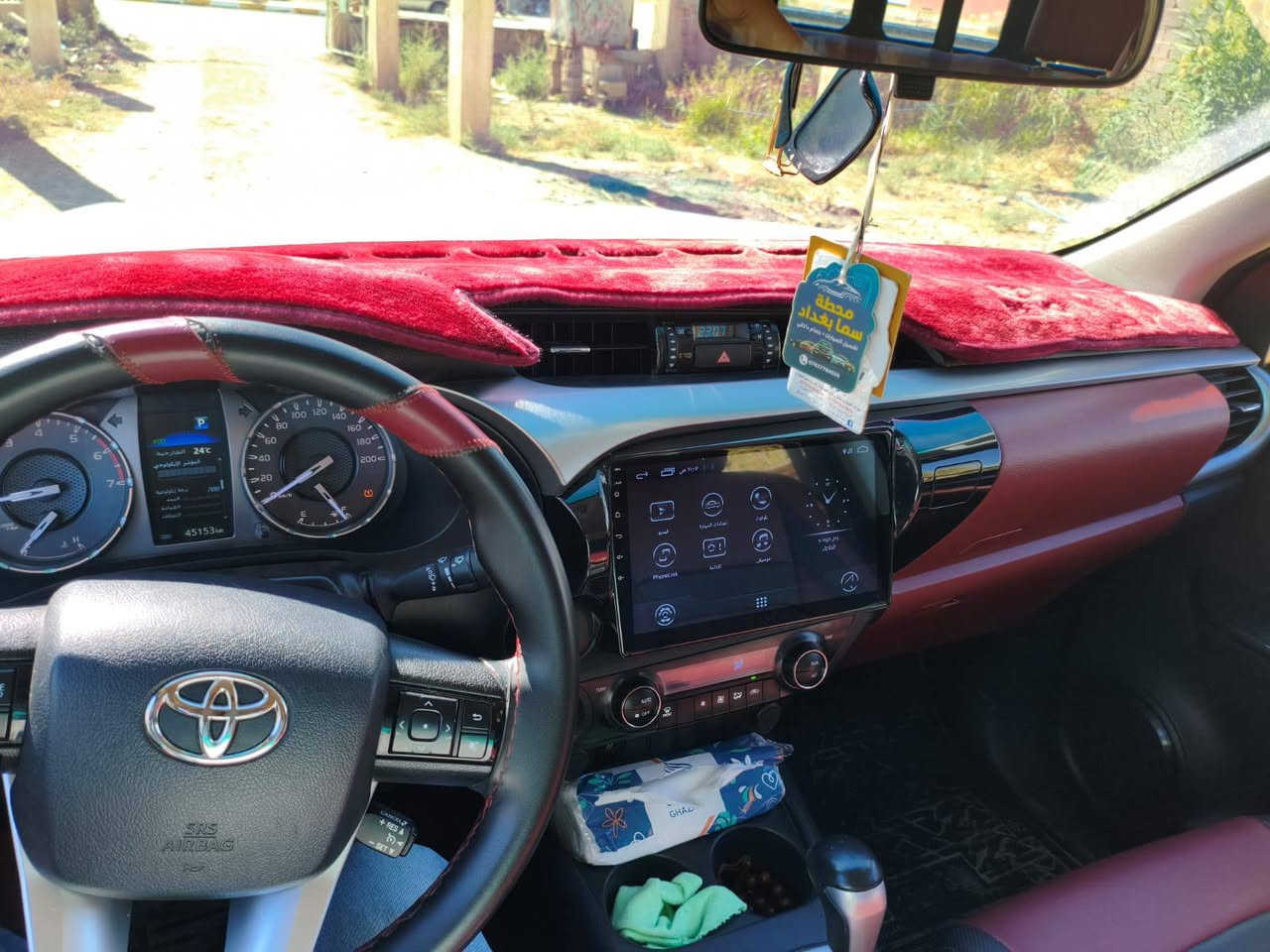 السلام عليكم 
تويوتا هايلوكس موديل 2022 رقم اربيل الجديد 
فور ويل 4×4
محرك 4 سلندر بانزين 
قطعتين تبريد
انظمة قيادة متعددة 
تحكم ستيرن كامل 
اماشية 46 الف كيلو متر حقيقي 
گير اوتوماتيك 
السيارة كفالة عامة من الصبغ والبارد وبحالة الشركة 
سعر البيع النهائي 295 ورقة 
للاستفسار ***********
