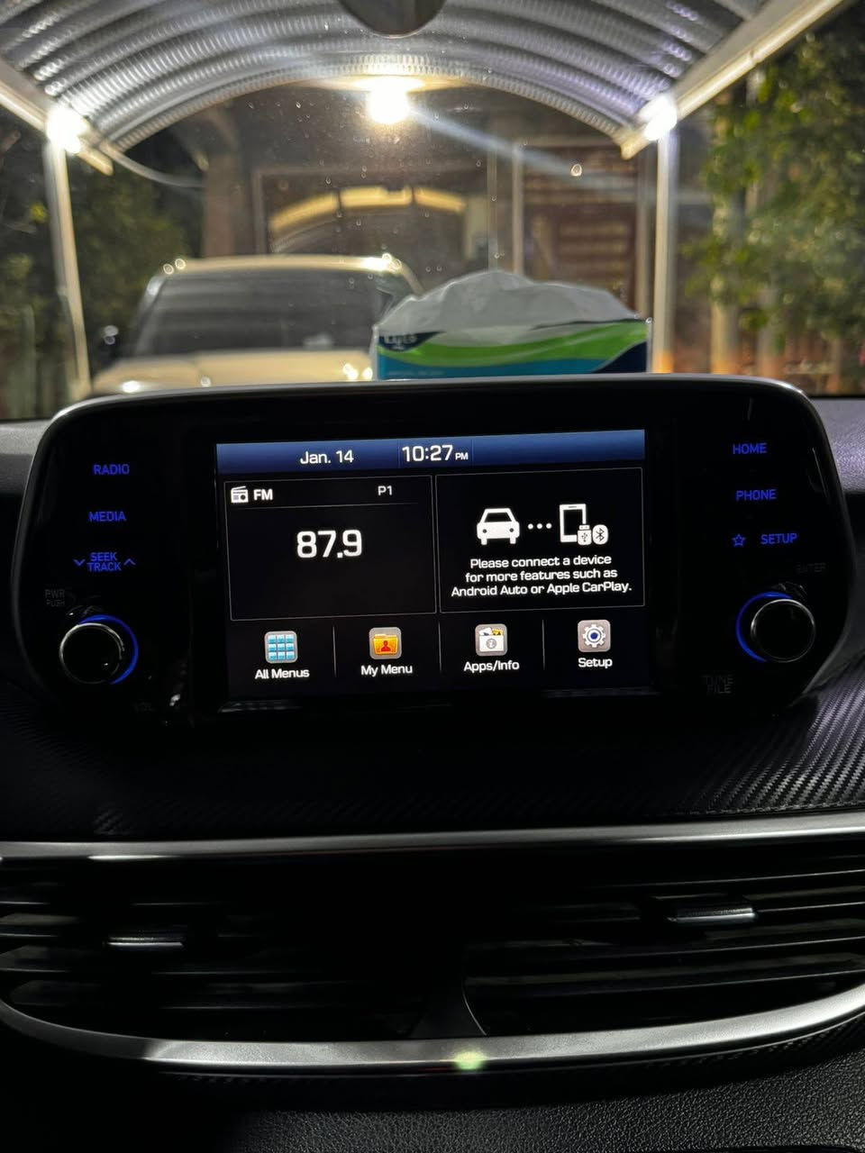 السلام عليكم للبيع توسان ٢٠١٩ وارد امريكي اللون اسود السياره حادثها خشم جاملغ السايق والبنيد بدون دواخل وايرباك ستيرن وبردة وراجعات سيستم صور الحادث موجوده ورقم الشاصي موجود والسونار موجود رقم بغداد الجديد الدولي بأسمنا سنويه جديده وهزه جديده 
المواصفات: 
مكينه ٢٠٠٠ 
ماشيه ٤٥ الف 
شاشة جبيرة
كامرة خلفية
ابل كار بلي
دفع رباعي
رادار امامي
تحديد مسار
مانع اصطدام 
سايد بريك دكمه
اوتوا هولد
ثلاث وضعيات قيادة:سبورت-ايكو-نورمال
كشافات اماميه
تخم تاير جديد
كاعيات الشركه الاصليات
كتلوكات الشركه
السبير والعده مالته 
السيارة جديدة جداً بمعنى الكلمة والجاملغ مبدل اصلي نفس اللون يعني فقط قطعة وحده البنيد صبغ والسونار موضح امامكم وصور الحادث كذلك عنوان السياره بابل مشروع المسيب السعر 160وبي مجال للاستفسار ***********
