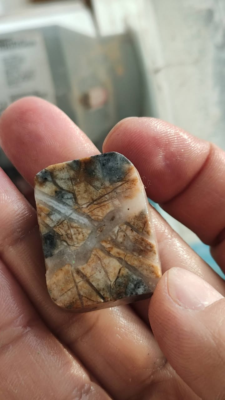 حجر لبيع بهذا شكل


**إذا كنت صاحب هذا الإعلان وتريد حذفه لأي سبب، رجاءا أرسل رسالة إلى الدعم الفني**