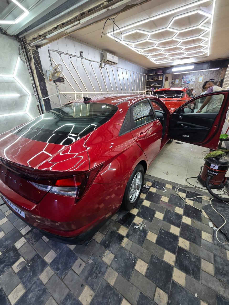 النترا ٢٠٢٣ رقم ديوانيه معوقين وكاله مضمونه بيهه قطعتين تبديل و٣ قطع صبغ ابيع حزام ماشيه ٥٣ السعر ١٢٣ وبيهه مجال مكاني بغداد الشرطة الخامسه 
مستعجل ع البيع ***********
