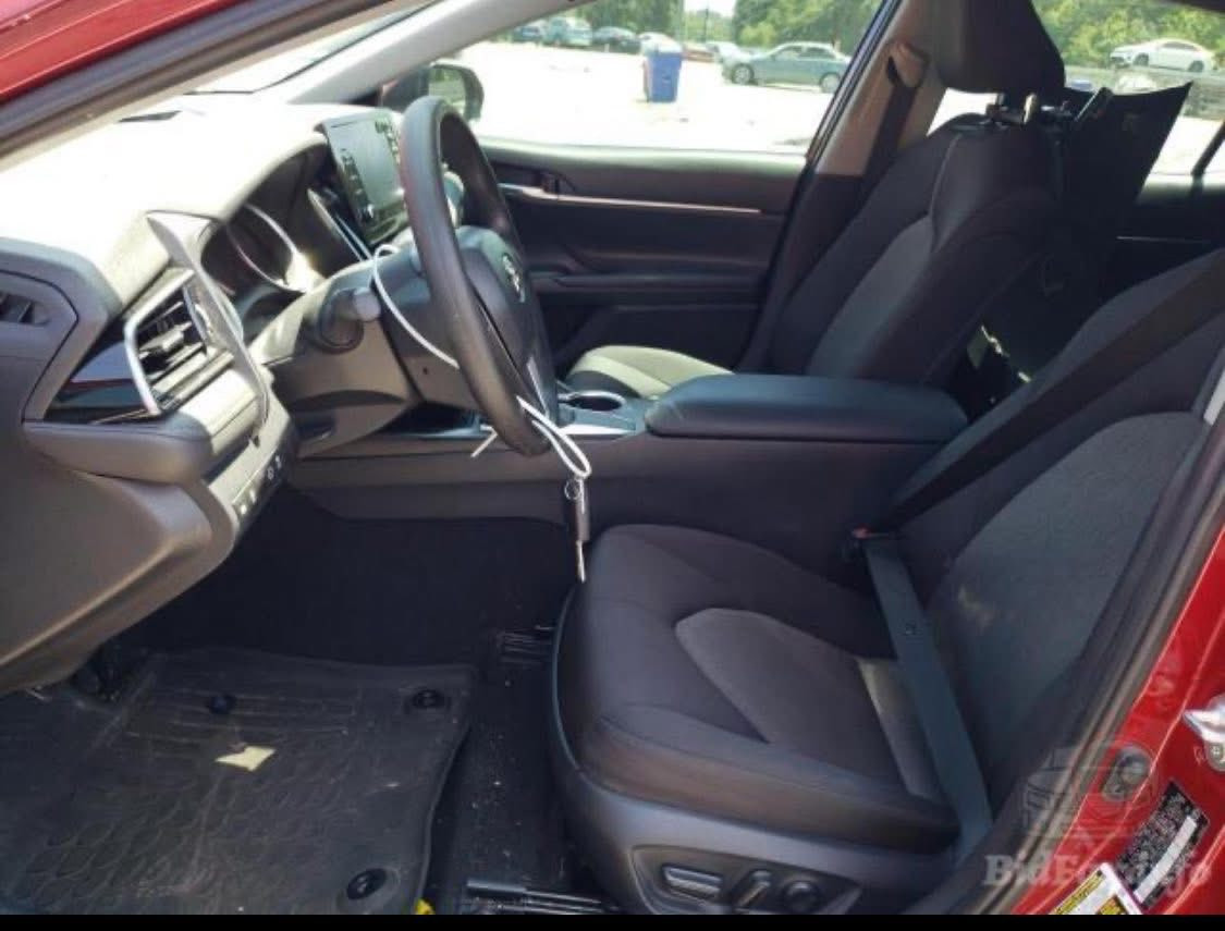 Toyota Camry 2021 LE

السياره كلين فقط دعاميه خلفيه

للاستفسار الاتصال 

*********** 

السونار والحادث مرفق بالصور 

مكان السياره ديالى بعقوبه
