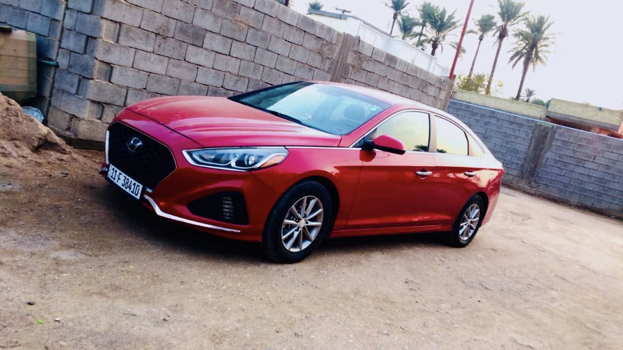 السلام عليكم
سوناتا موديل 19
ماشيه 64ميل 
السياره بأسمي رقم الأماني 
وأرد امريكي حادث موضح بالصوره جاملغ امامي.
وبيها صبغ جاملغ خلفي بسبب (بطش )..
نص مواصفات والسياره حلوه ونظيفه 
العنوان الاعظميه 
استفسار ***********
