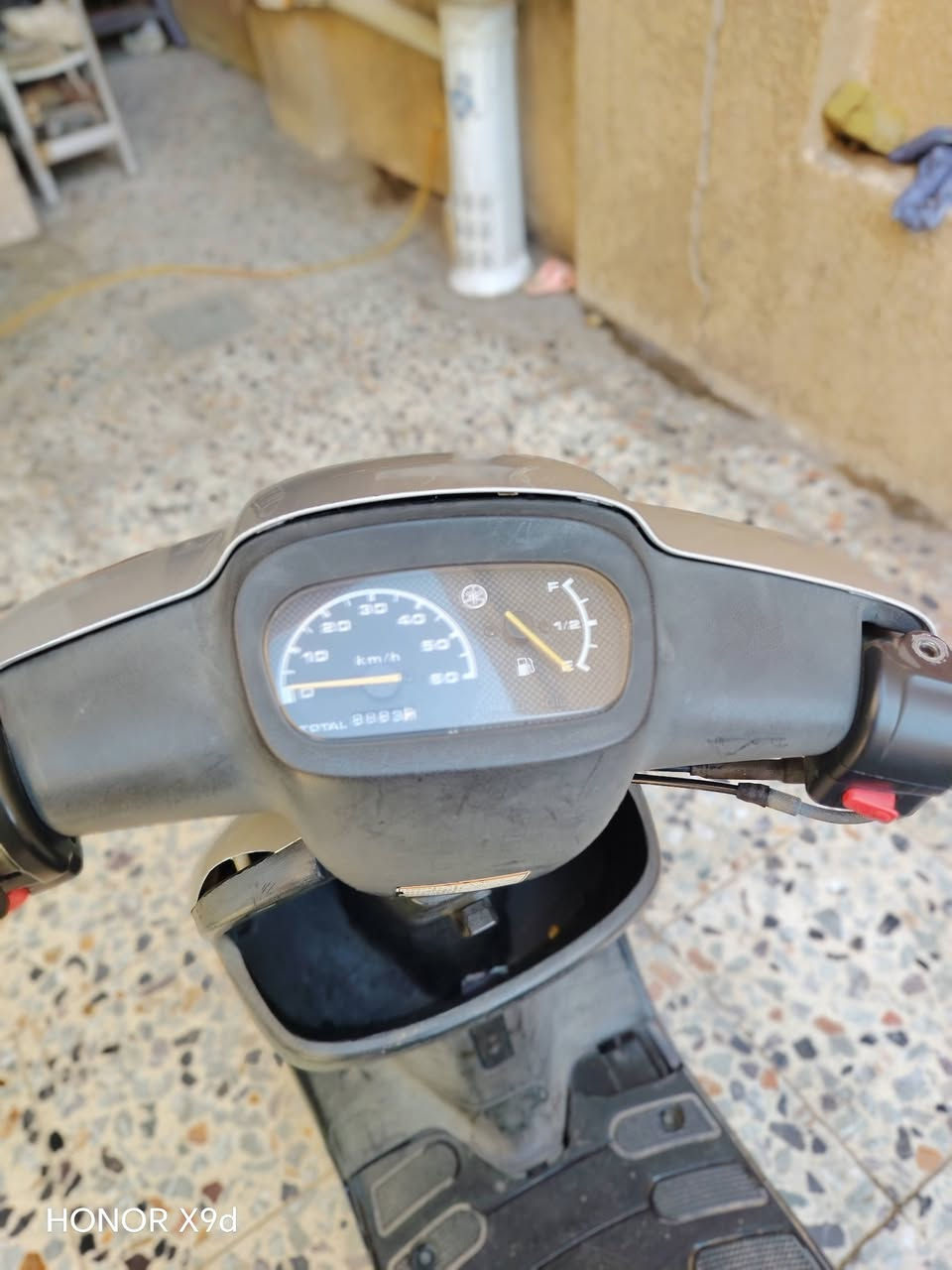 سلام عليكم دراجه بطه كفاله عامه صاله شهرين من شتريته من رمبه سعر ٥٥٠ وبيه مجال مكان بغداد الحريه الرقم *********** بيه واتساب
