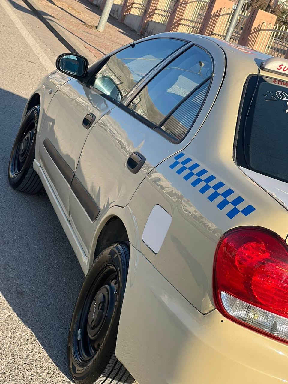 سەنی ٢٠١٠ » سێ پارجەی بۆياخە سەيارەکە زۆر پاکو بێ کێشەيە زۆريش بە هەڵمەتە مالی کەسابەتە کامل جوانکاری تايەی تازە تەقەو ڕەقە بە شەرت شاشە ئايپاد سەنەوی بەسەر جووە بەشەرتی غرامە و تەحويل پێشی کەپسە دوای تۆزێکی هەيە بەشەرتی هەموو شتێ » *********** السليمانية, العراق
