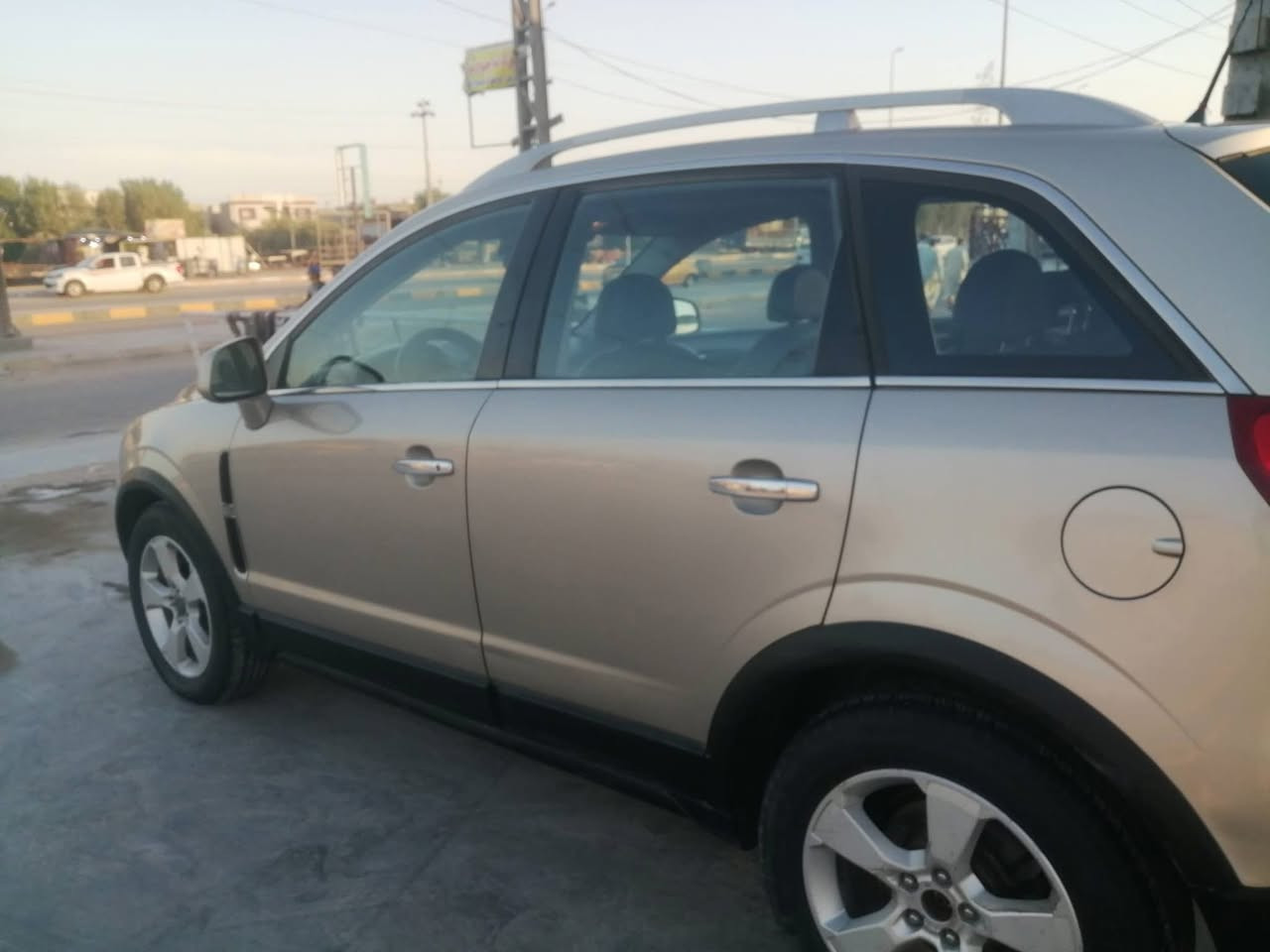 السلام عليكم
اوبل انتارا موديل 2009
اللون شمباني
فول مواصفات ما عدا البصمة 
    نظام ABS.
* وسائد هوائية.
* تكييف.
* زجاج ومرايا كهربائية.
* كشنات جلد وتدفئة، فتحة سقف، ودفع رباعي 
المحرك 6 سلندر 
رقم اربيل انكليزي
للأستفسار الاتصال على الرقم
***********
