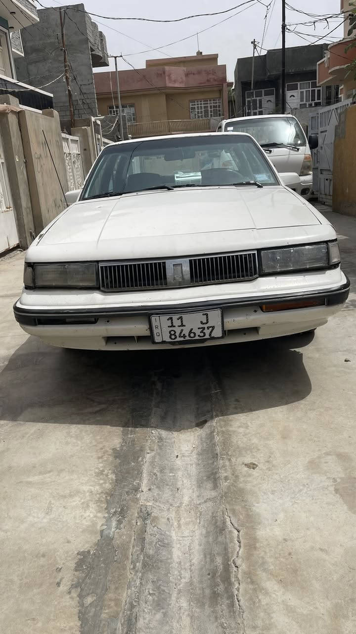 اولدز موبيل موديل 1990 رقم انگليزي باسمي   تحويل ثاني يوم السعر 45 وبيها مجال للاستفسار ***********موقعها ديالى  بلاد بدون صبغ
